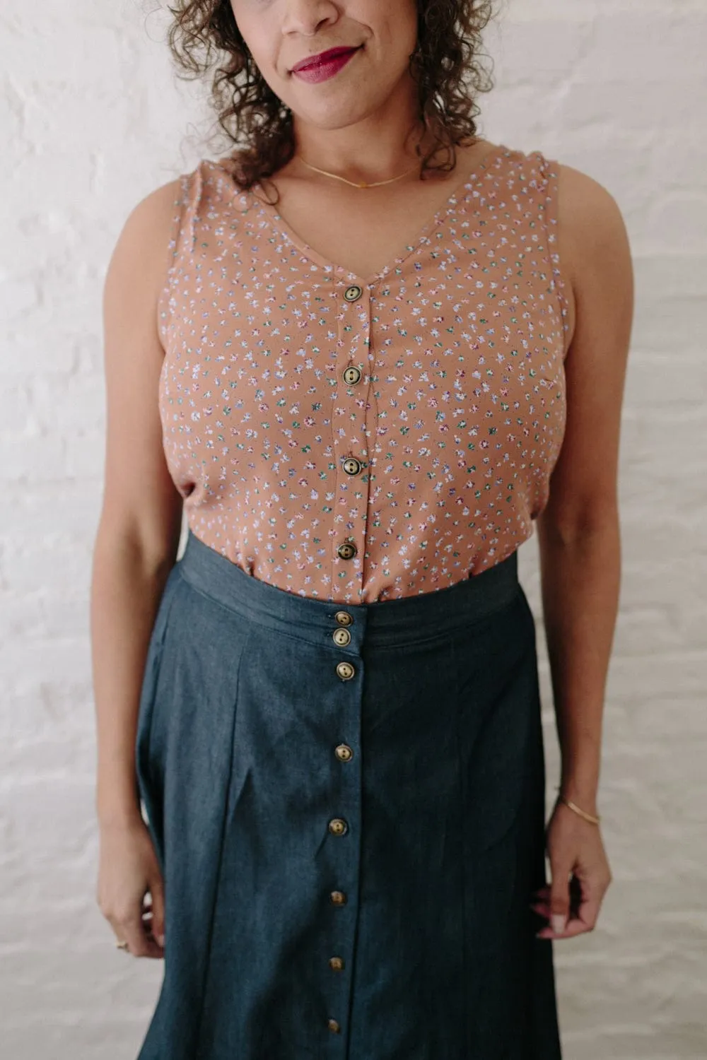 Aviva Top in Faun Floral