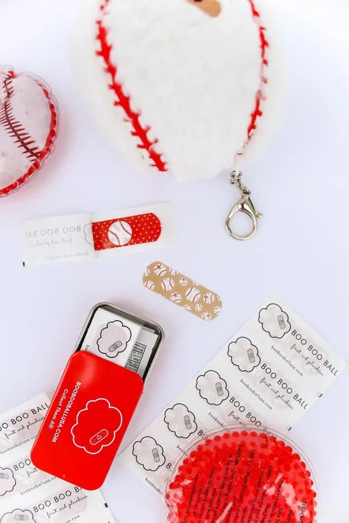 BASEBALL First-Aid Keychain
