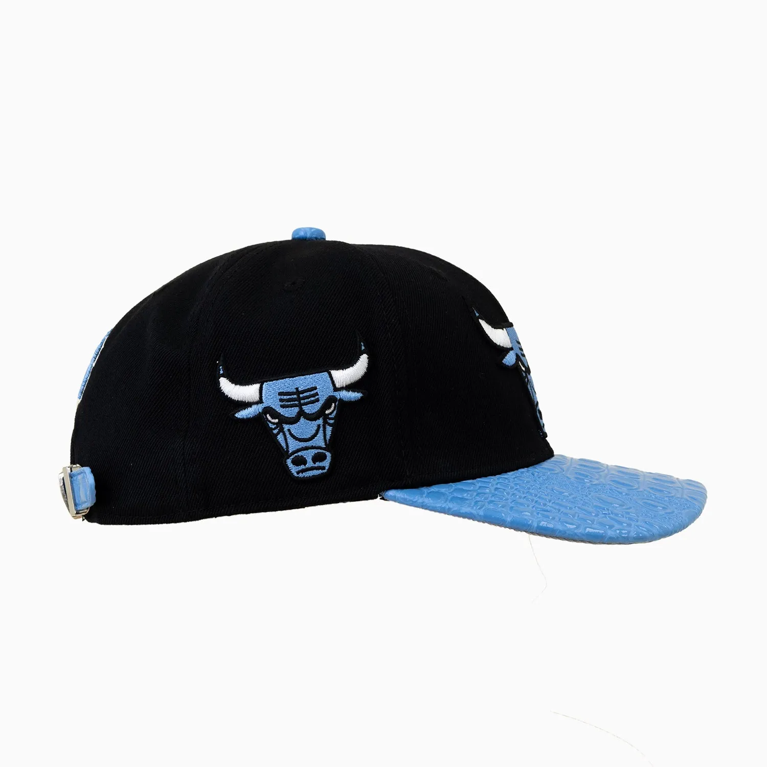 Chicago Bulls NBA Leather Visor Wool Snapback Hat