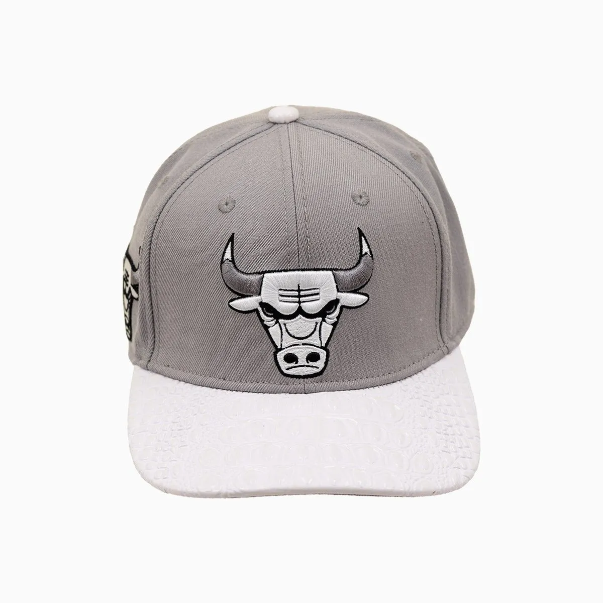 Chicago Bulls NBA Leather Visor Wool Snapback Hat