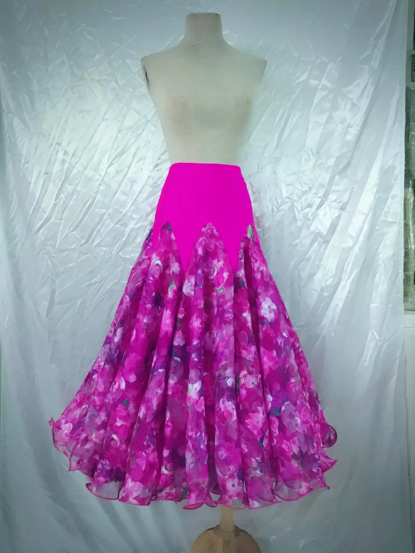Customized Floral Modern Ballroom Dance Skirts Women Adult Waltz National Standard Tango Dance Performance Competition Skirts