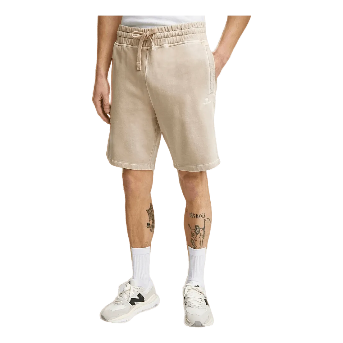D2. Sunfaded Sweat Shorts Plaza