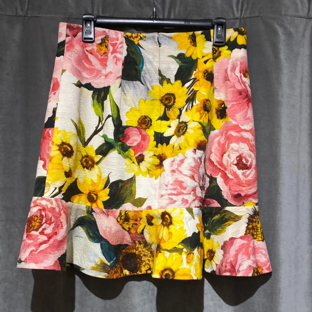 Dolce & Gabbana Floral Print Straight Skirt with Ruffle Bottom