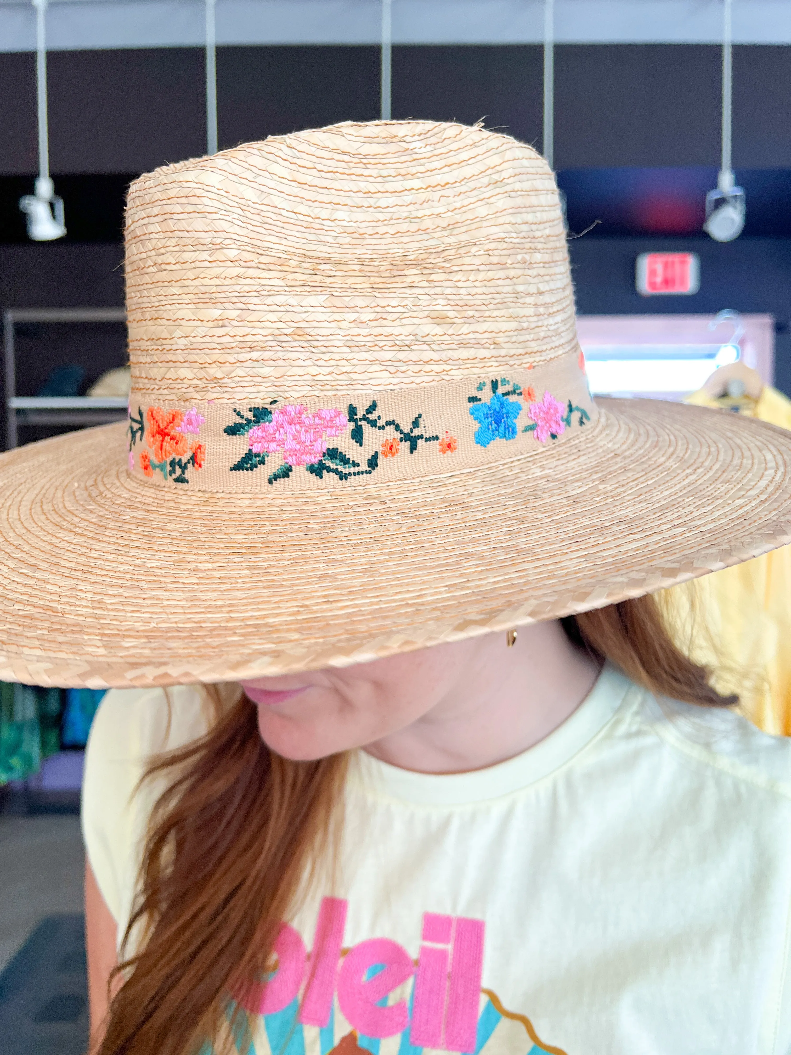 Flor Coconut Palm Hat