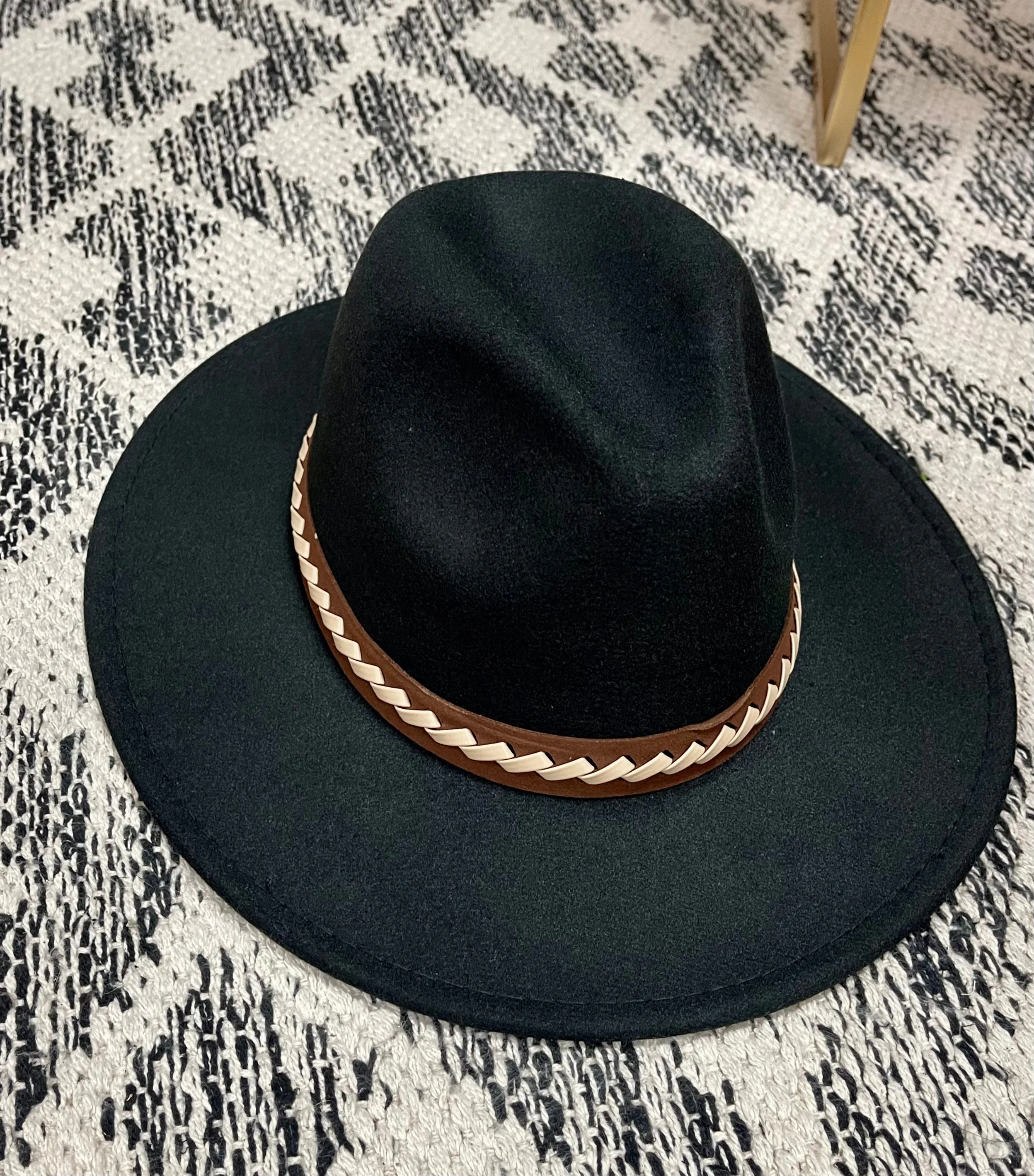 Here I Am Wide Brim Hat - Black