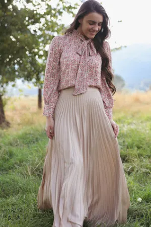 Kensington Gardens Blouse (5 Prints)