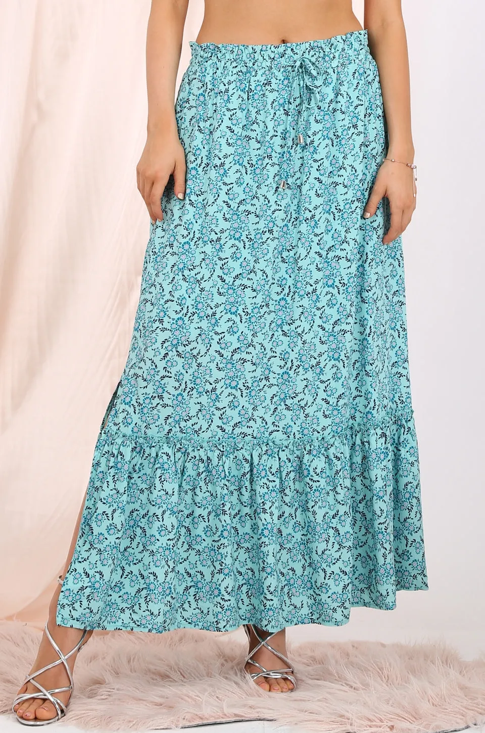 MISS PINKI Parker maxi skirt in blue floral