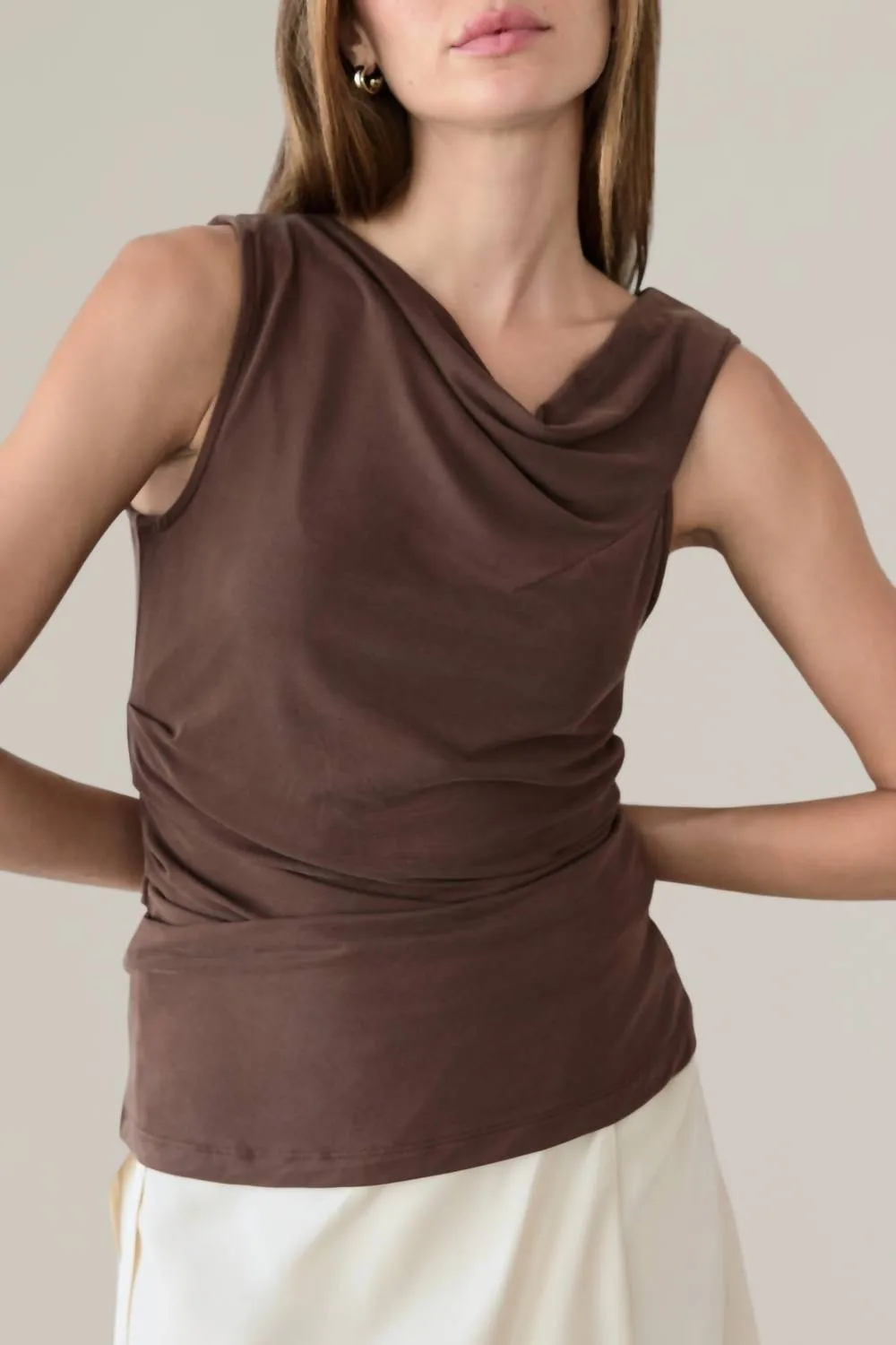 Mod Ref - Asymmetrical Twist Shoulder Top