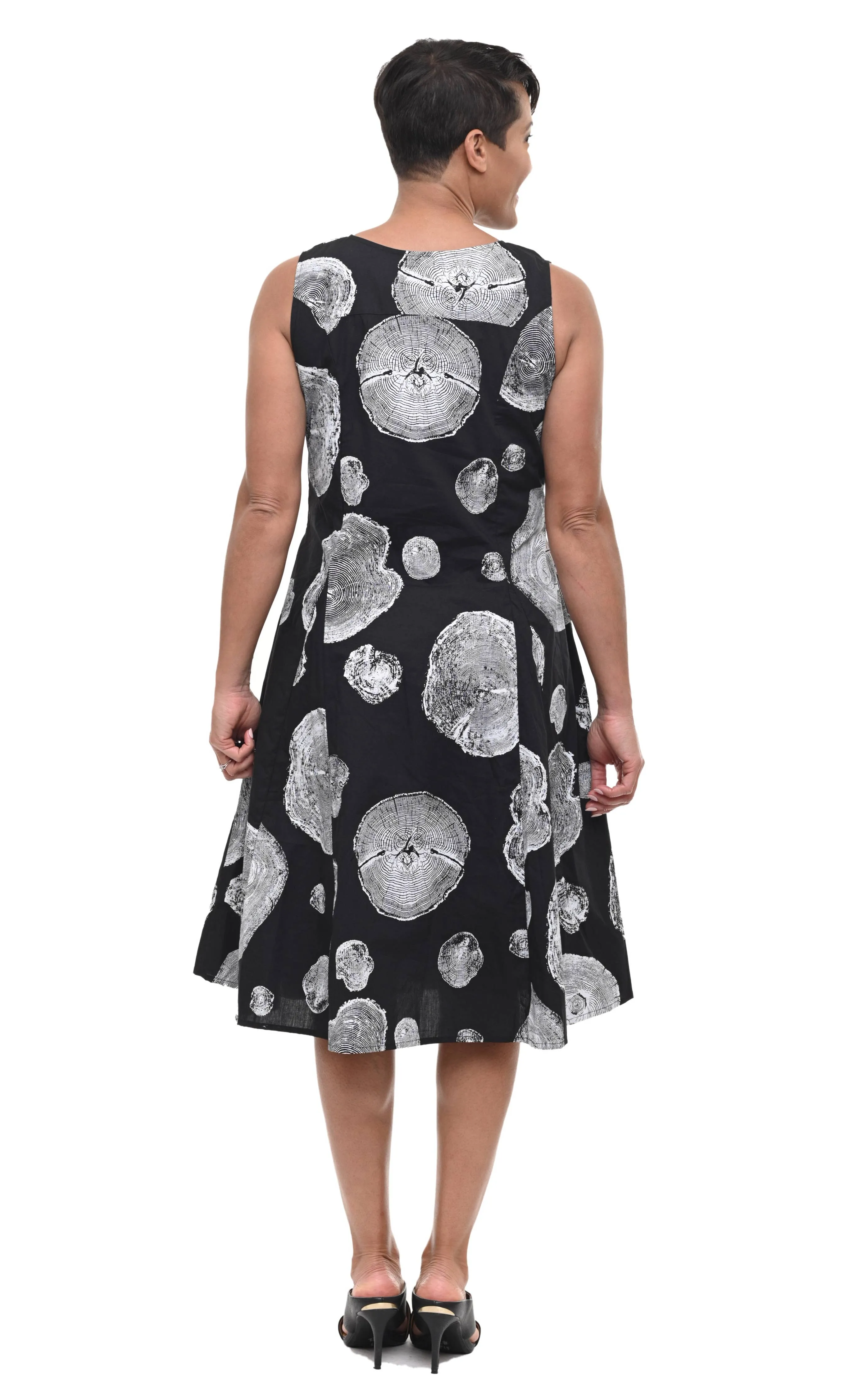 Poppie Dress in Black Urchin