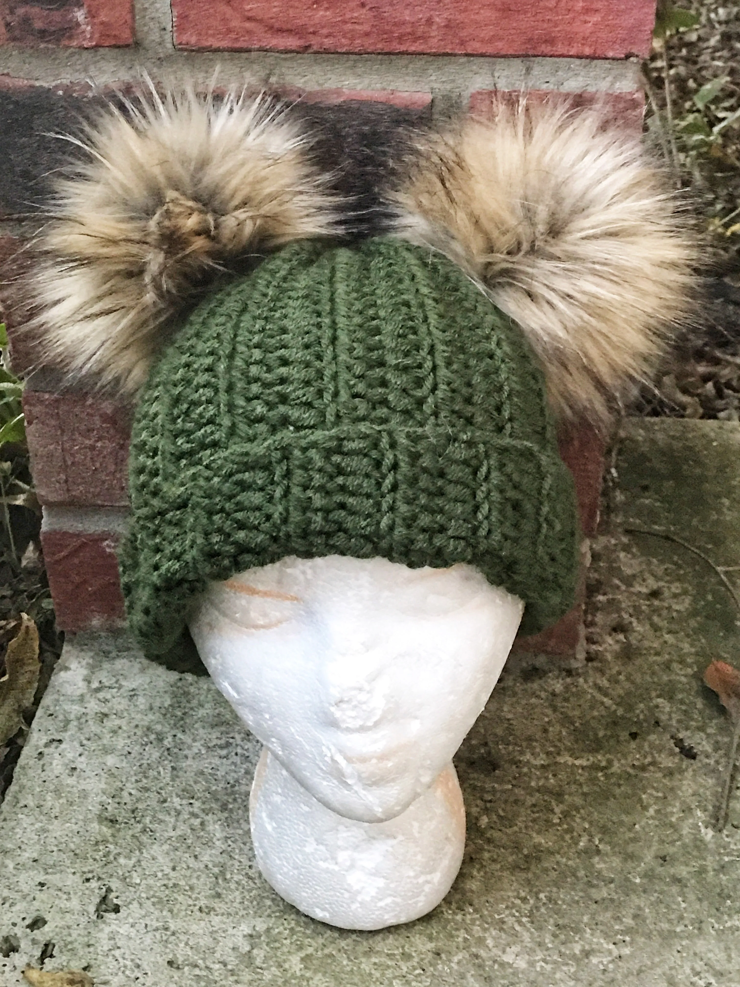 Ribbed double Pom Pom beanie