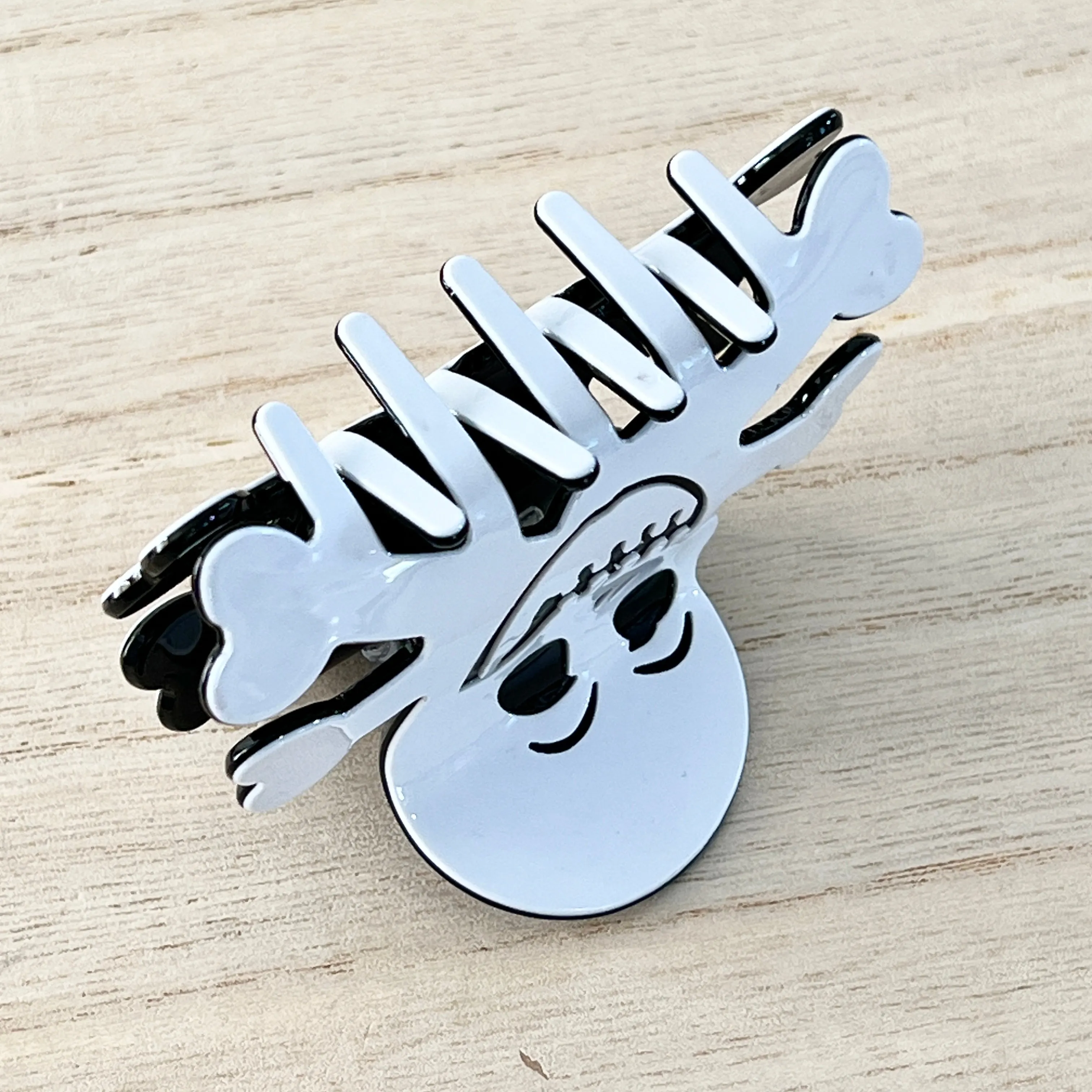 Skull & Crossbones Hair Clip - White