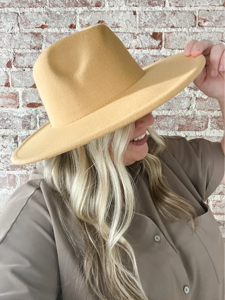 The Dandy Wide Brim Hat- Camel