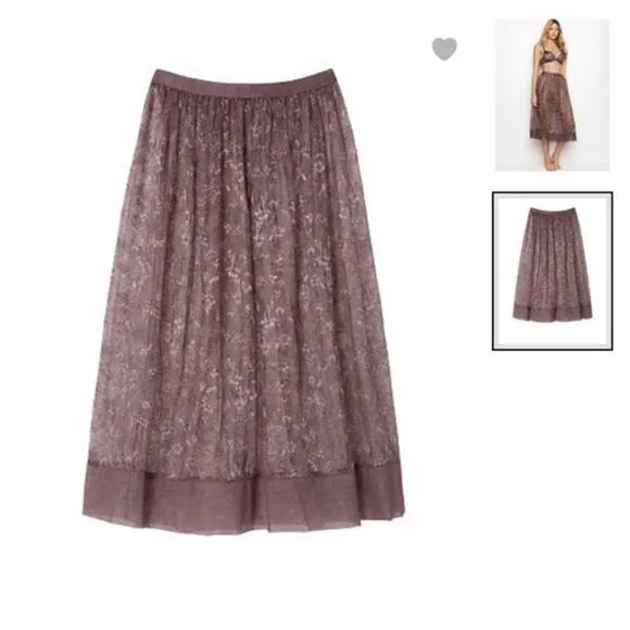 Victoria’s Secret Floral Lace Floral Midi Length Skirt Womens Medium Purple