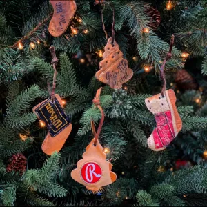 Vintage Baseball Glove Ornament Set