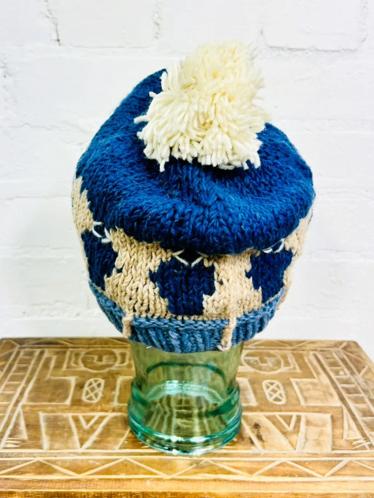 Wool Cat Pattern Bobble Hat