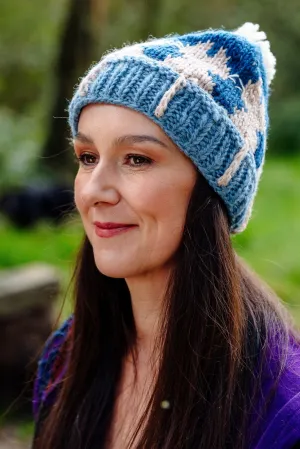Wool Cat Pattern Bobble Hat