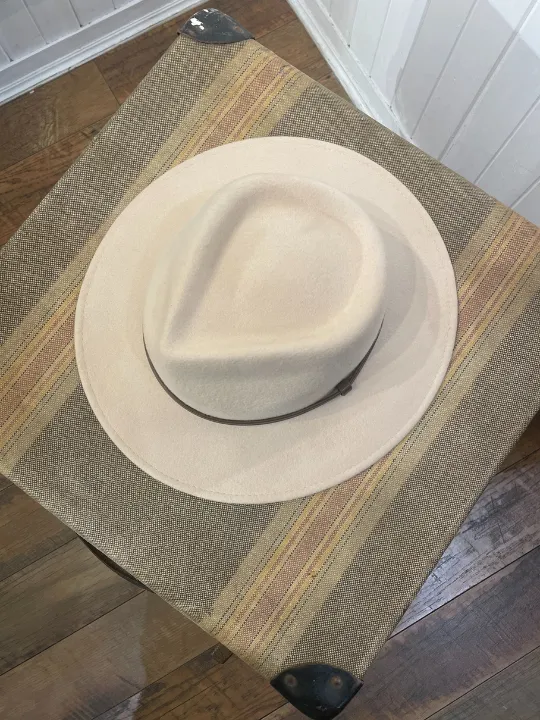 wool hat | oatmeal