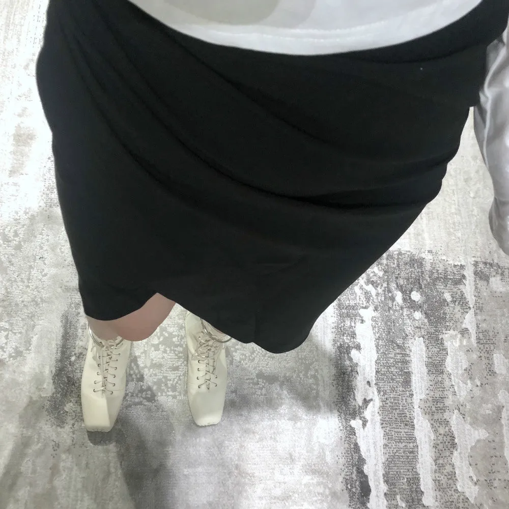 Wrapped Pleated Asymmetrical Split skirt